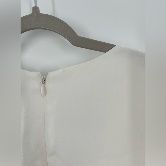 Vince v-neck sleeveless dress in off white - Picture 7 of 8